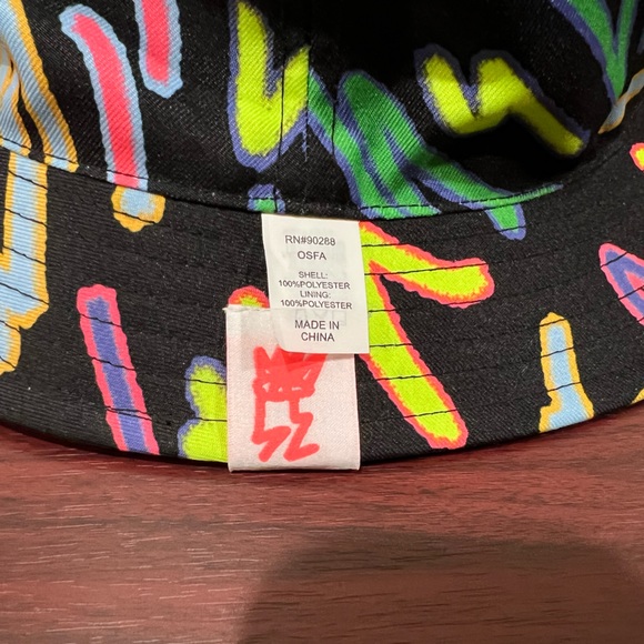 Adidas, Reversible Bucket Hat, Love Unites, GA1232, Multicolor - Picture 15 of 15